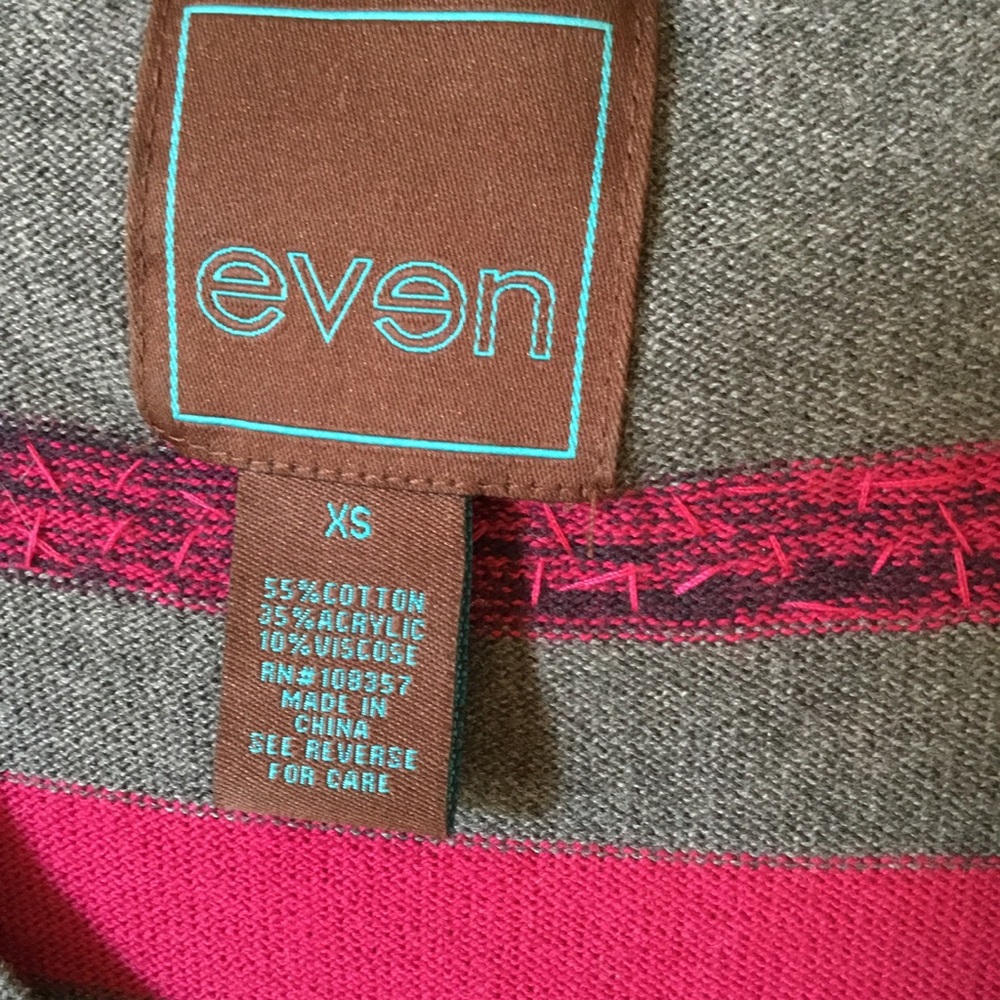 Festive sweater - Picture 2 of 4